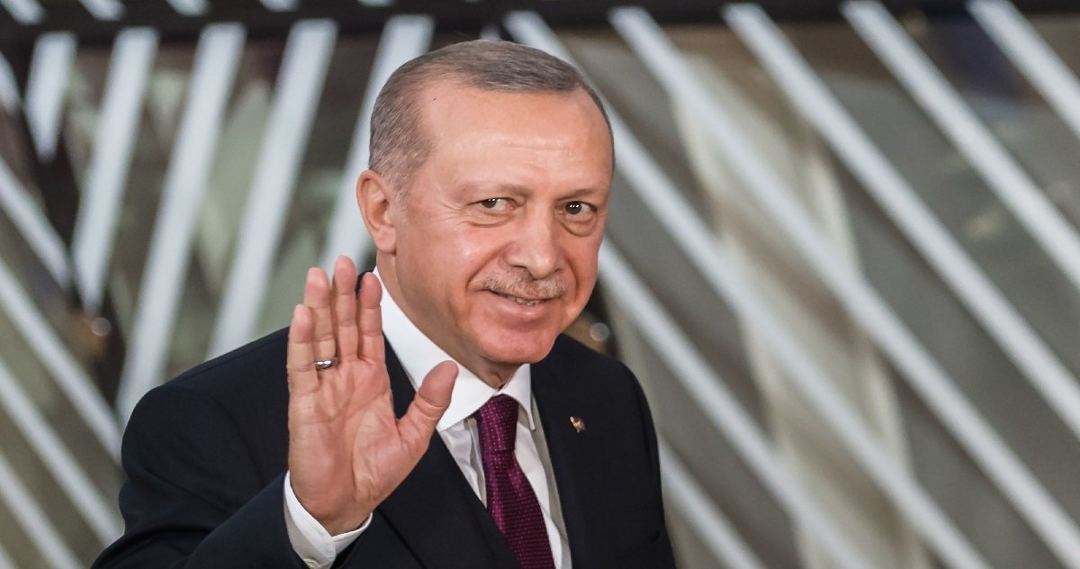 erd.jpg?resize=412,275 - Erdogan espère voir la France "se débarrasser" de Macron le plus rapidement possible