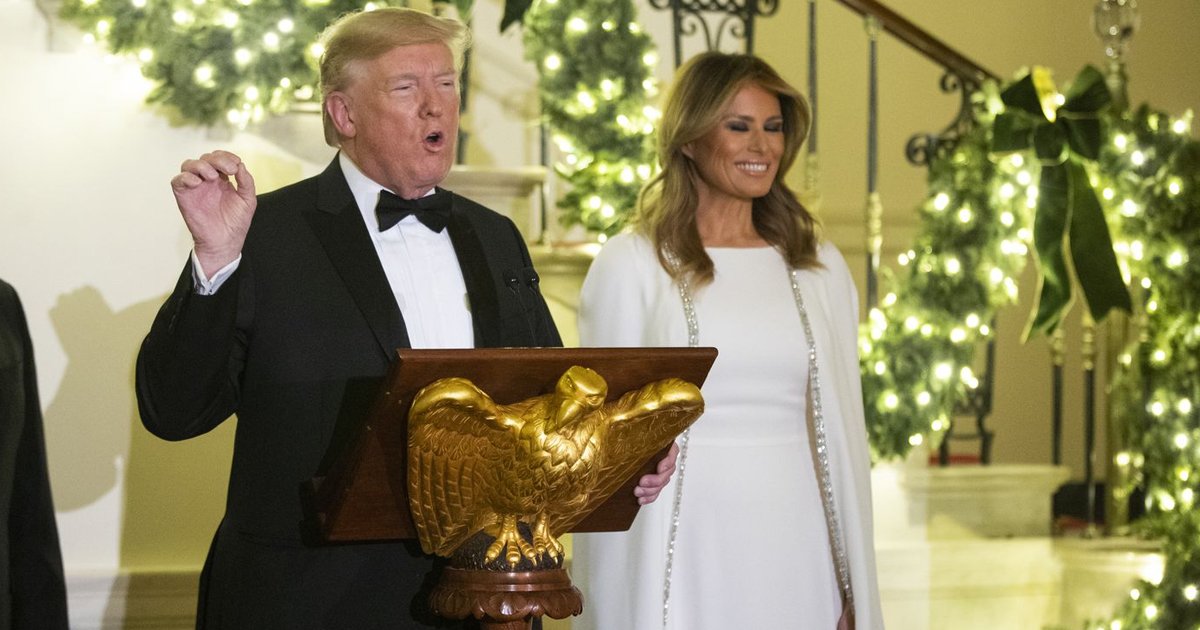 ertert.jpg?resize=412,275 - President Trump Signs Executive Order Declaring Christmas Eve A Federal Holiday