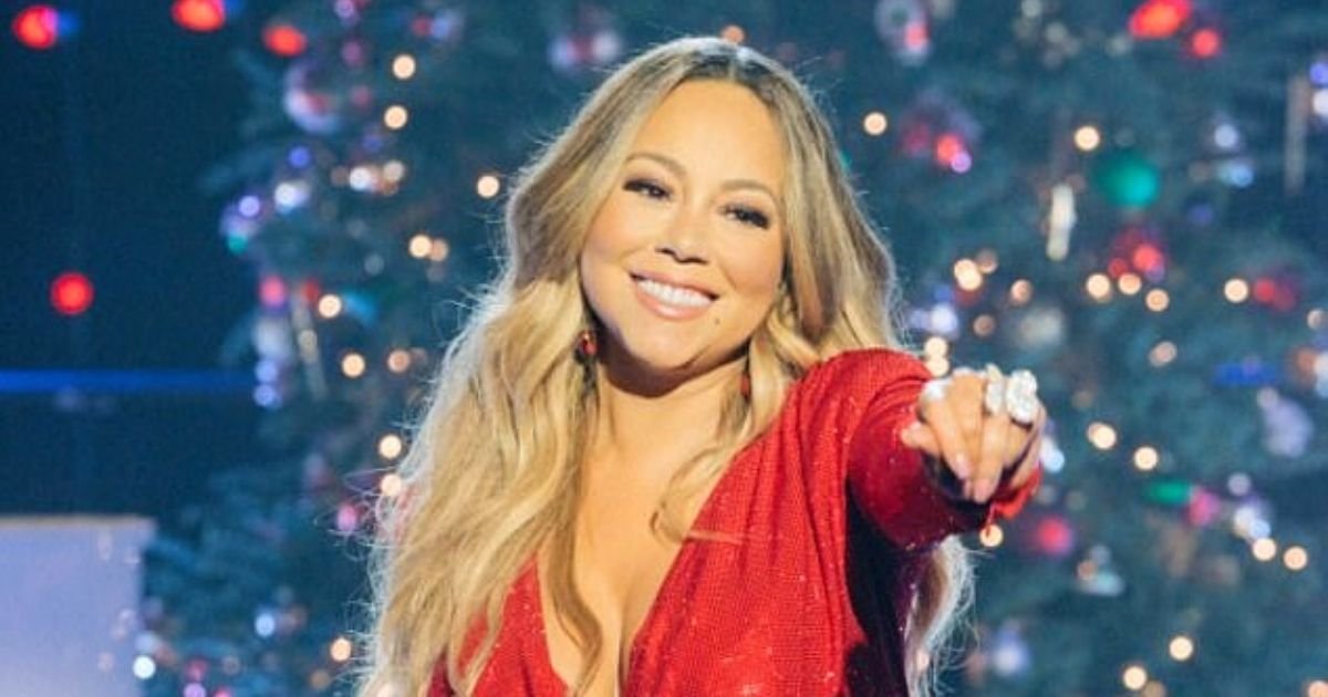 mariah6.jpg?resize=412,232 - Mariah Carey’s 'All I Want For Christmas' Tops US And UK Charts