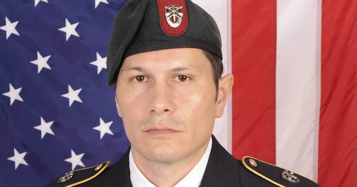 webb uniform cropped 0.jpg?resize=412,232 - Special Forces Soldier Charged In Illinois Rampage Killing 3