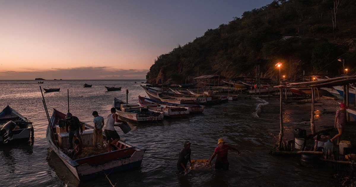 zz.jpg?resize=412,275 - Mysterious Treasure Washes Up On Venezuelan Beach