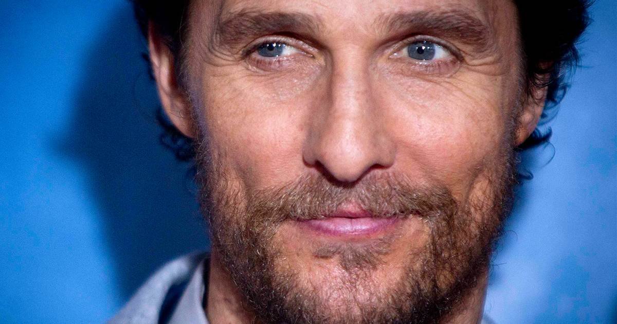 1 40.jpg?resize=412,275 - Matthew McConaughey Dice Hablar Con El Espíritu De Su Padre Muerto