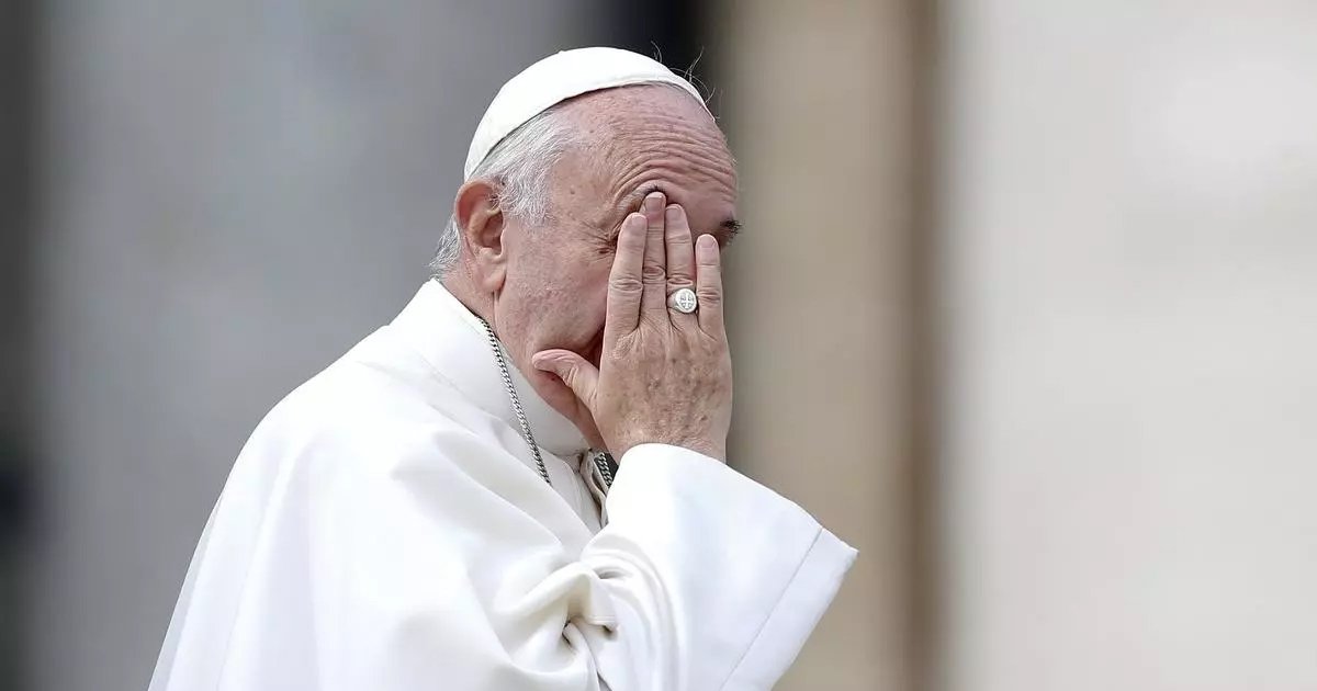 1 66.jpg?resize=412,275 - "Es Falso", No Hubo Un Apagón En El Vaticano Y No Han Detenido Al Papa Francisco