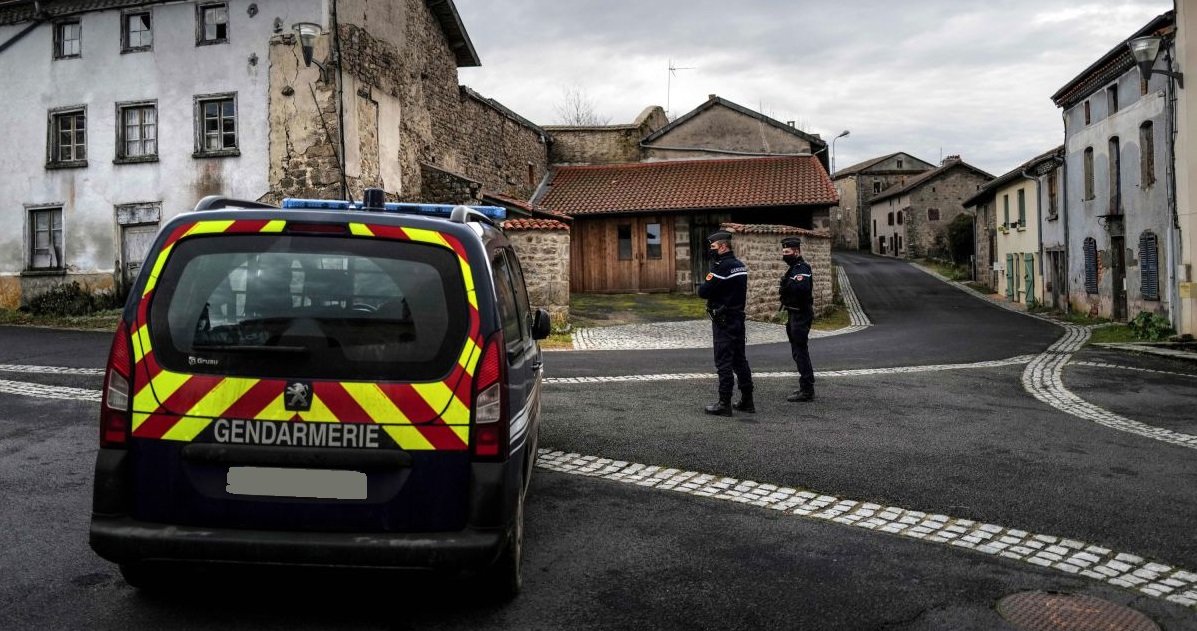 10 1.jpg?resize=412,275 - Maine-et-Loire: une dame de 73 ans a été tué à l'arme blanche sur la voie publique