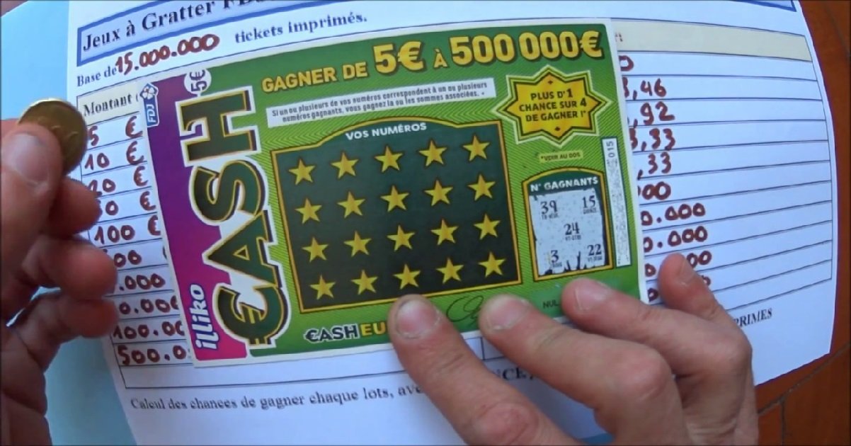 10 cash.jpg?resize=412,275 - Nantes: deux hommes se sont battus pour un ticket de jeu mal gratté