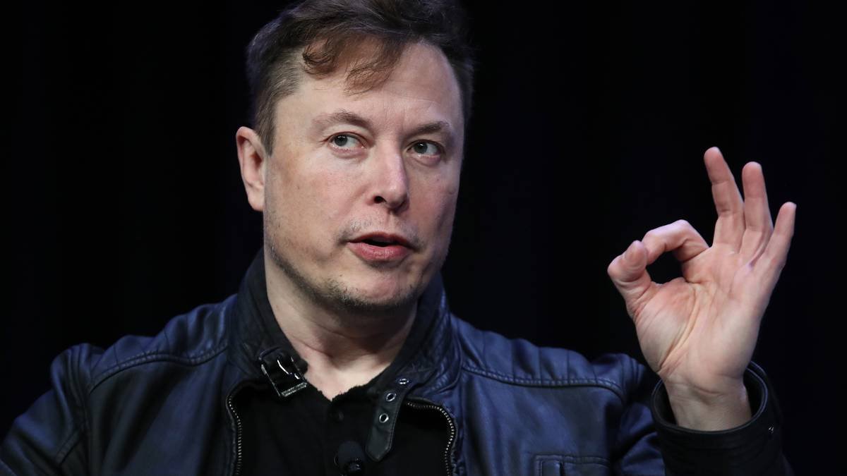 Tres consejos de Elon Musk, el fundador de Tesla y SpaceX, para los emprendedores