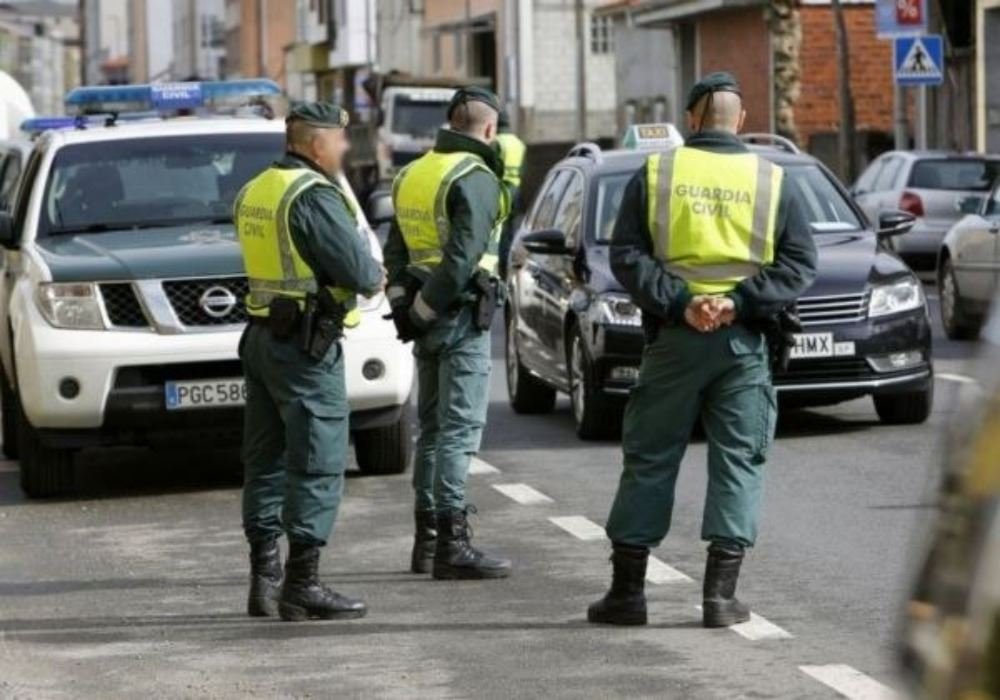 La Guardia Civil realiza un simulacro de emergencia en la Comandancia de Almería