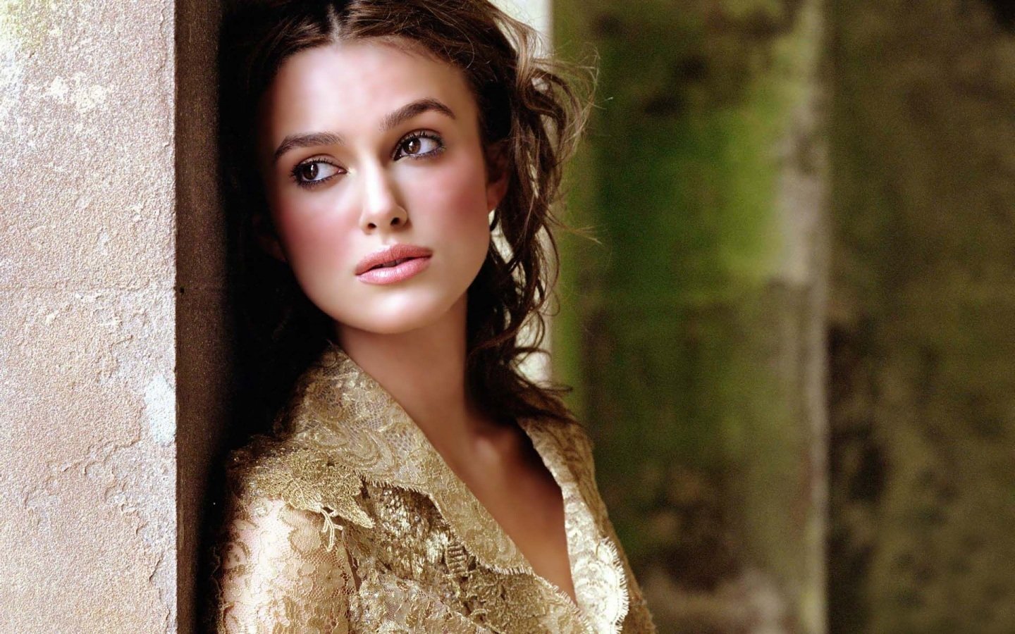 Keira Knightley 'Refuses' To Film S*x Scenes In Films Directed By Men