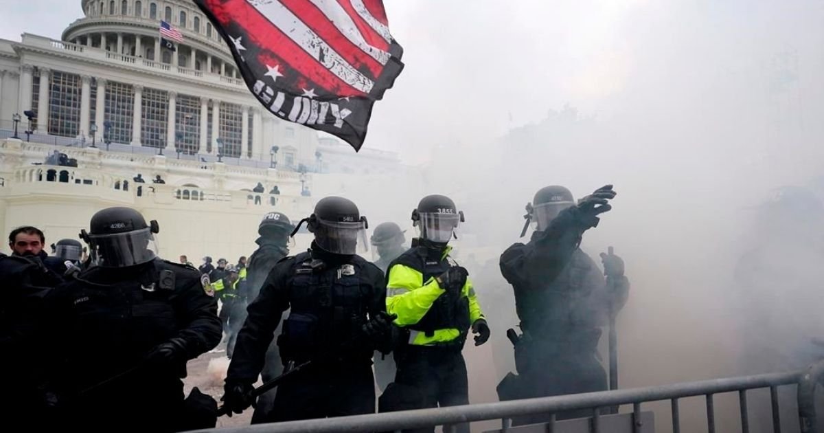 cover 1.jpg?resize=1200,630 - US Capitol Police Chief Says Rioters Attacked The Officers Using Chemical Irritants