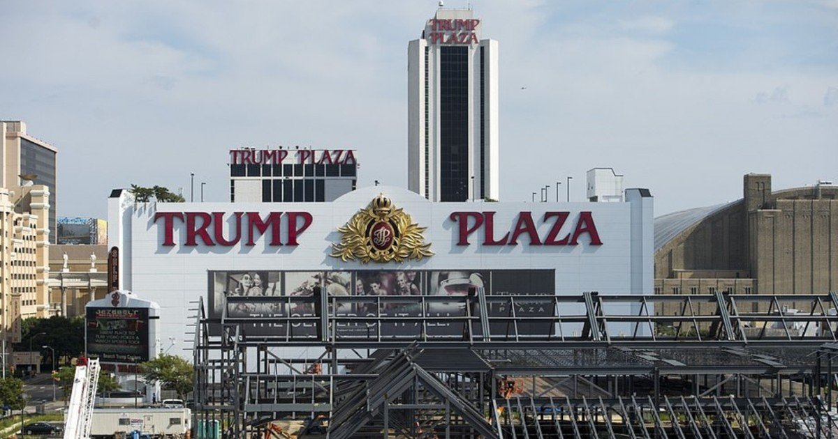 fgsdgsg 1 20.jpg?resize=1200,630 - Crumbling Trump Plaza Hotel And Casino Will Be Blown Up Next Month