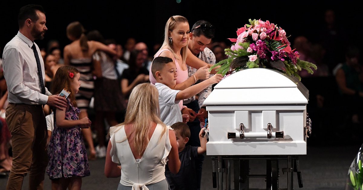 gsgsgsss.jpg?resize=1200,630 - Murdered Mum & Her 3 Kids Farewelled In Single Coffin At Funeral Service