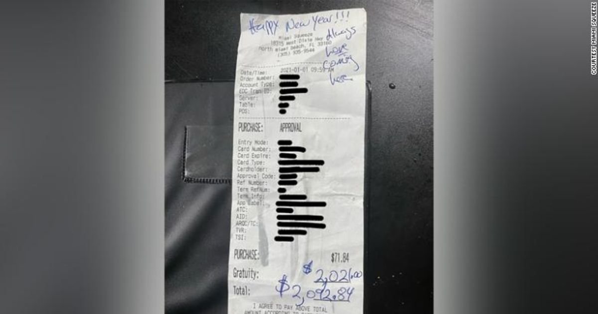 miami squeeze.jpg?resize=1200,630 - Miami Cafe Starts 2021 With A Shock After Generous Customer Left $2,021 Tip