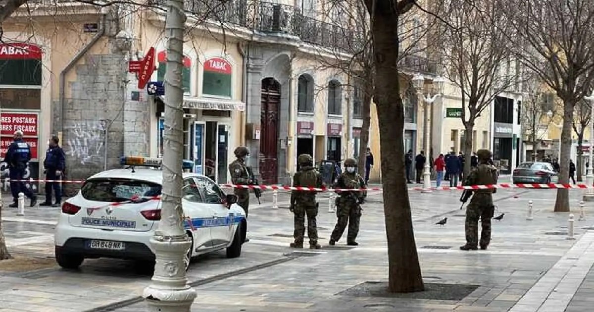 1 toulon.jpg?resize=412,232 - Toulon: une tête tranchée a été retrouvée dans un carton dans le centre-ville