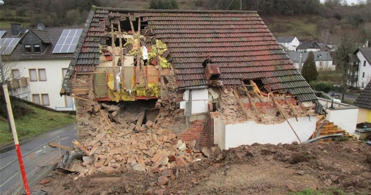 maison demolie.png?resize=412,232 - Allemagne : un propriétaire a délogé son locataire en démolissant sa maison