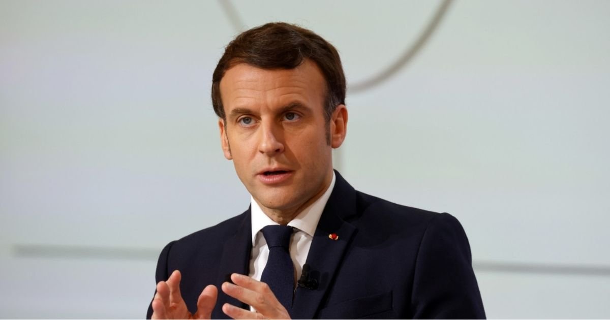 vonjour16.jpg?resize=412,275 - Lutte contre le cancer : Macron souhaite une "génération sans tabac"