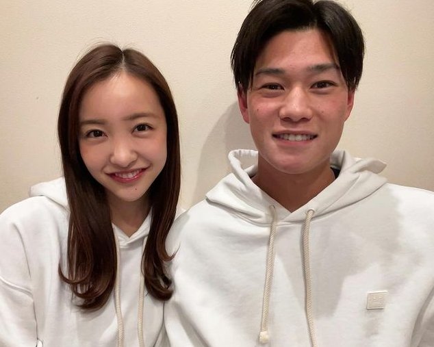 板野友美のイメチェン姿がかわいすぎ レアな姿にファン歓喜 Hachibachi 板野友美のイメチェン姿がかわいすぎ レアな姿にファン歓喜 Hachibachi