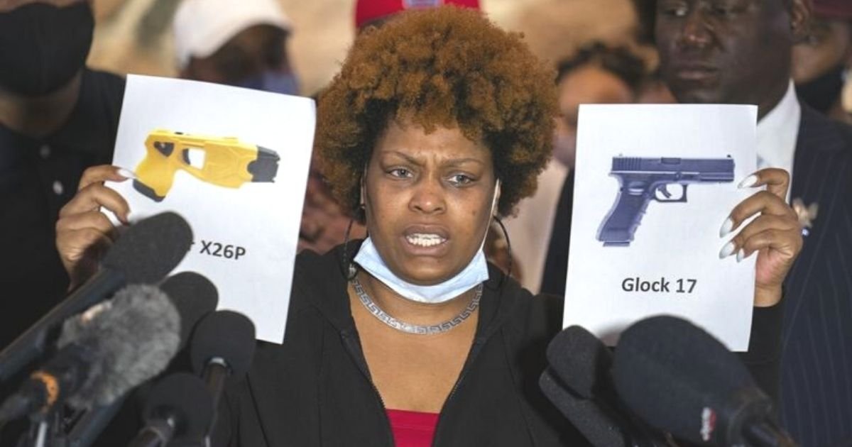 untitled design 4 2.jpg?resize=412,232 - Daunte Wright’s Family Demands Conviction And Calls For Officer Kimberly Potter To Be Sentenced To Life In Prison