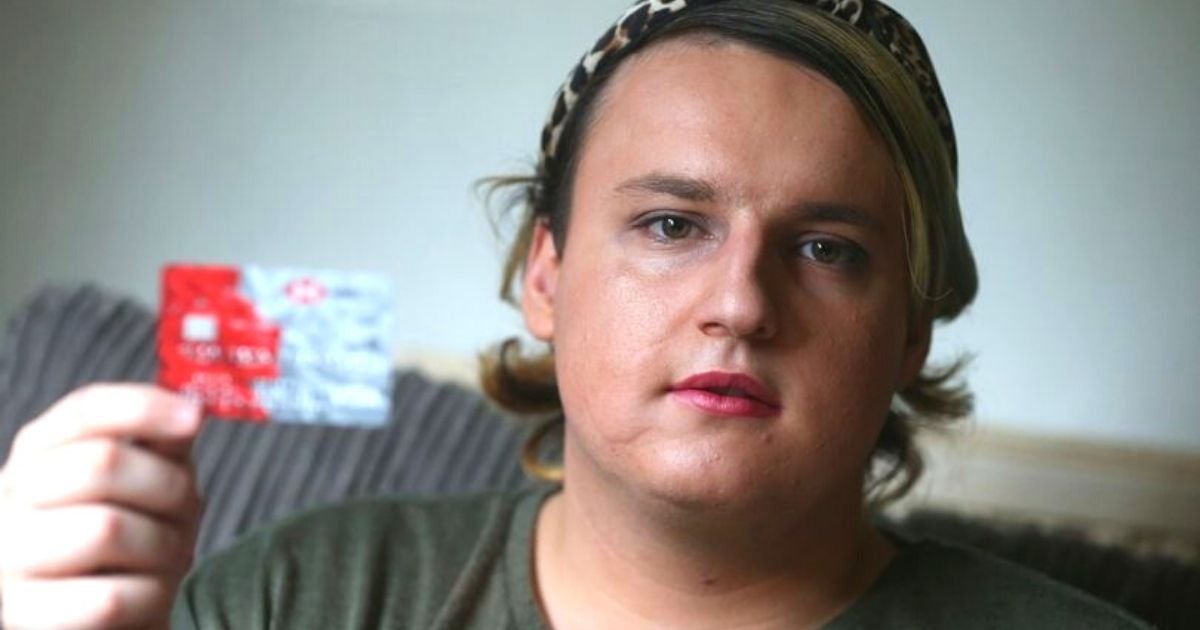untitled design 40.jpg?resize=412,232 - Trans Woman Furious After Staff Mistake Her For A Male Because 'She Sounds Like A Man'