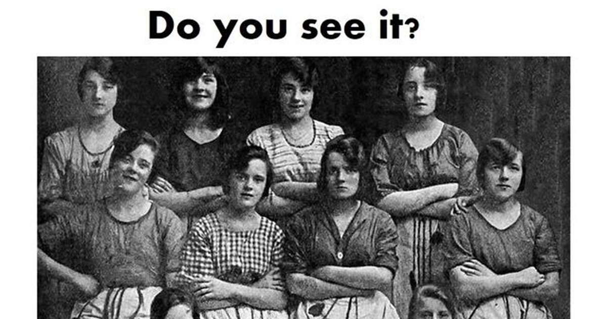 t8 2.jpg?resize=412,232 - There's A 'Creepy' Object Hidden In This Ancient Photo. Can You Spot It?