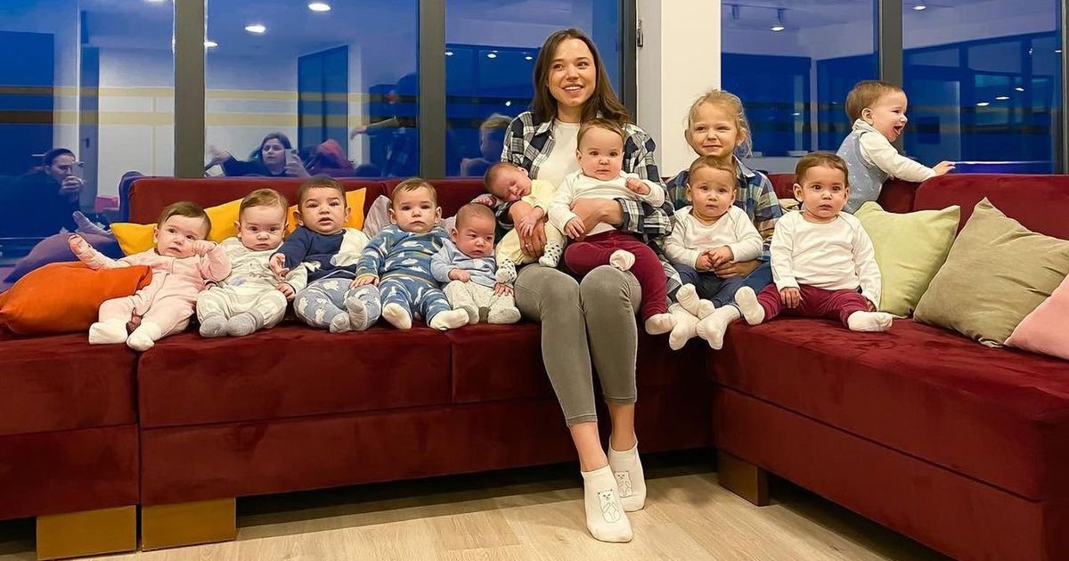 q1 7.jpg?resize=412,275 - Child-Obsessed Mum Already Has '20 Babies' In ONE Year But Wants DOZENS More