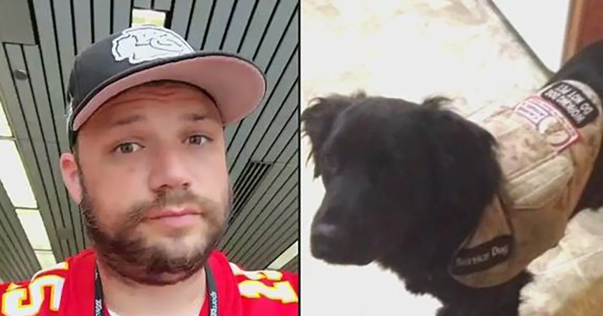 t1 46.jpg?resize=1200,630 - Disabled Marine Corps Veteran KICKED Off Chicago Flight Because Of His Service Dog