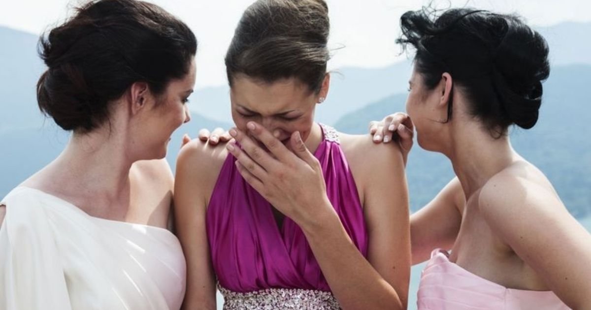 untitled design 6 4.jpg?resize=412,232 - Bride Furious After Her Sister Refuses To Attend Her Wedding Because Of Her ‘Unreasonable’ Demands