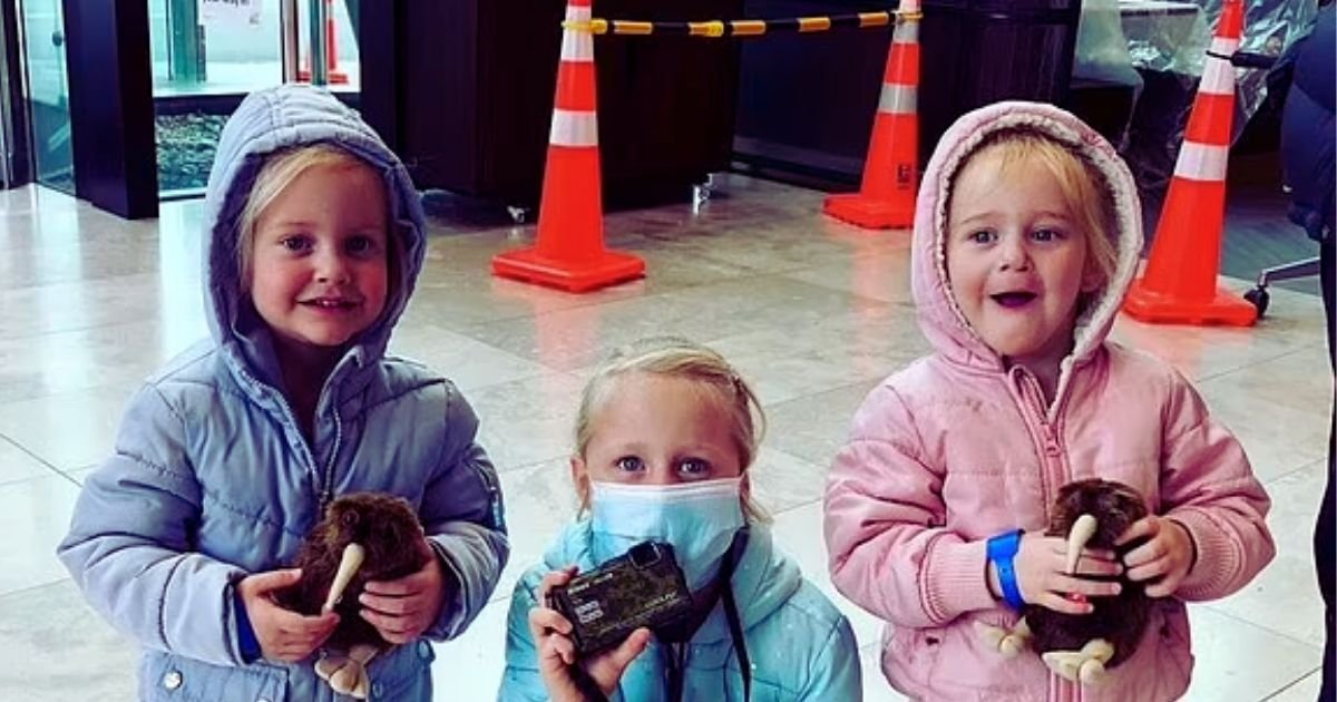 lauren5.jpg?fit=1024%2C538&ssl=1&strip=all - Mother Charged After Twin 2-Year-Old Girls And Their 6-Year-Old Sister Were Found Dead In Their Home