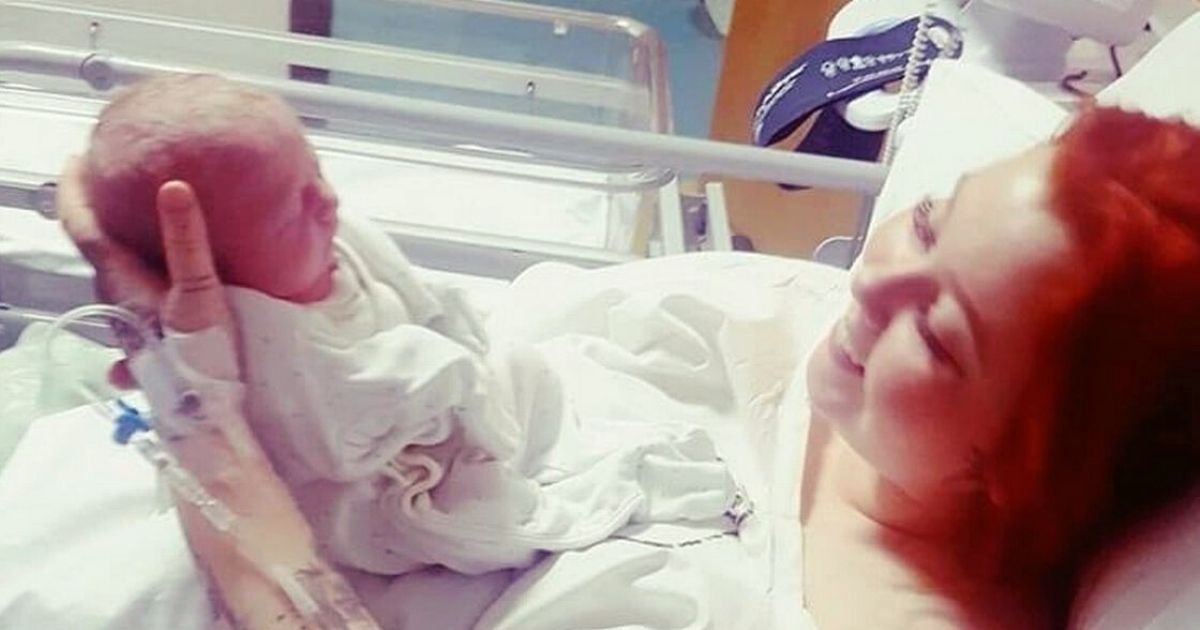 moore4.jpg?fit=1024%2C538&ssl=1&strip=all - First-Time Mom Only 'Seconds From Death' Saved By Midwives Who Spotted Serious Problem With Her Legs