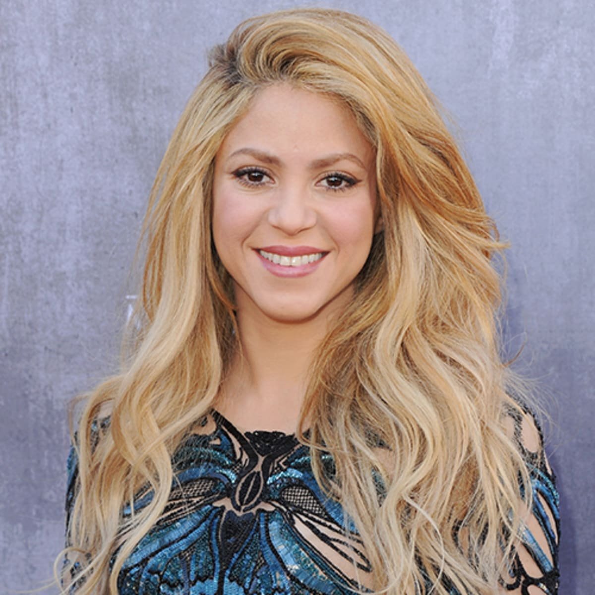 Shakira - Age, Super Bowl &amp; Songs - Biography