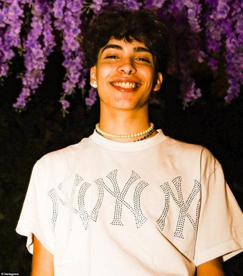 TikTok star Gabriel Salazar and three others killed after crashing car into tree during police chase | Digitpatrox