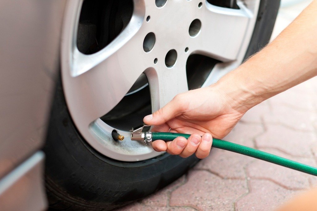 Should You Fill Nitrogen Or Air In Your Tyres