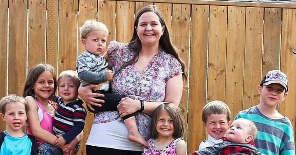 angie5.jpg?fit=1024%2C538&ssl=1&strip=all - Mother-Of-Eight Refuses To Buy Christmas Gifts For Her Children And Insists Her Kids Are Happier Without The Presents