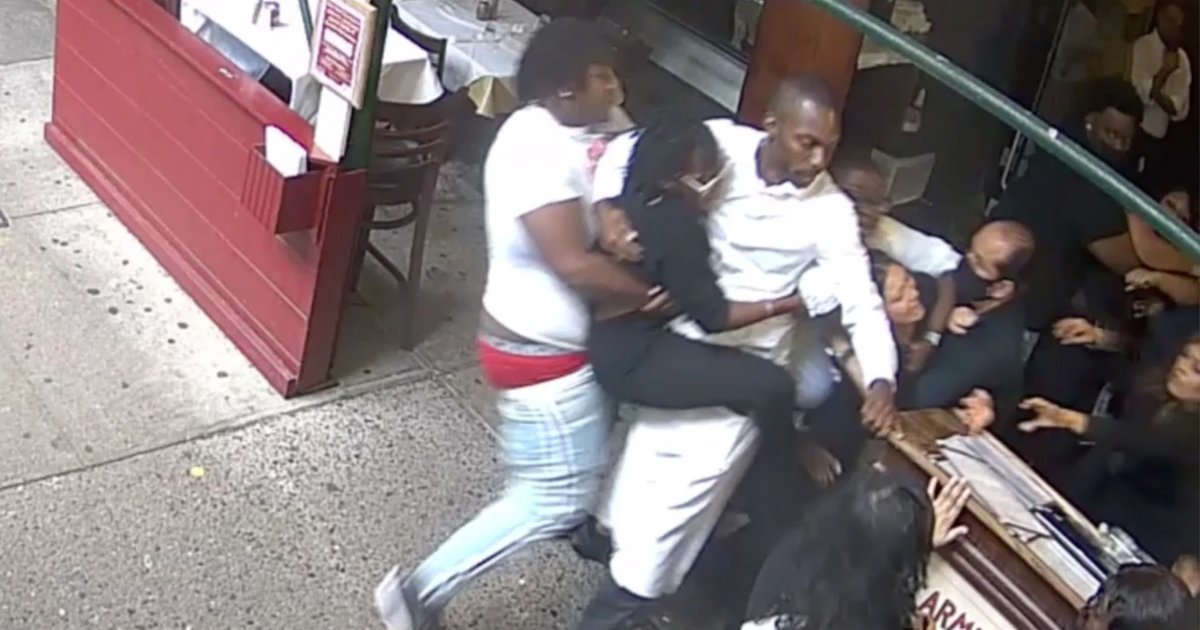 t1 2.jpg?fit=1024%2C538&ssl=1&strip=all - Texan Tourists Face One Year In Jail For Violently Attacking Hostess From Famous New York Eatery