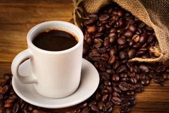 커피 마시기&#39;의 효율 최대로 올리는 습관 7가지 - 코메디닷컴