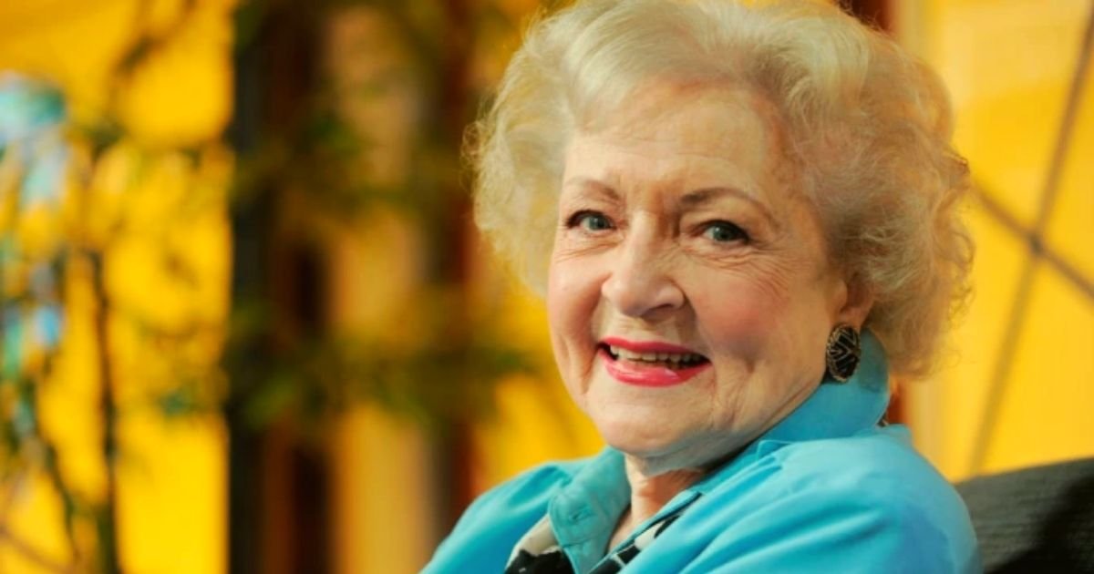 bw5.jpg?resize=1200,630 - The 'Very Last Word' Of Betty White Before She Died At The Age Of 99 Has Been Revealed By Her Colleague Vicki Lawrence
