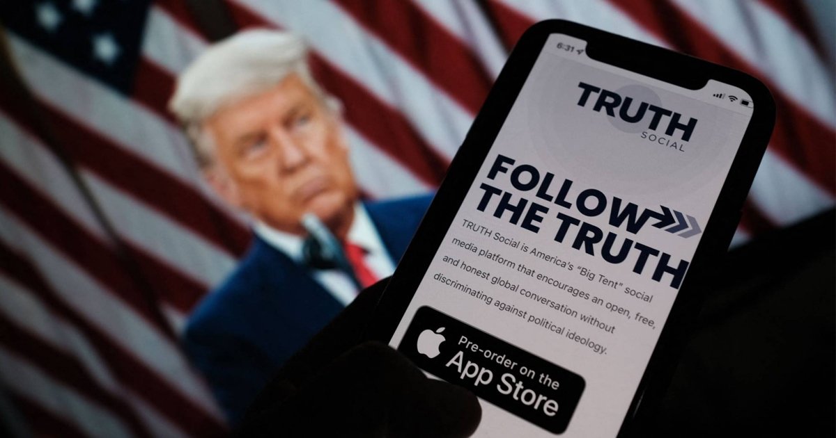 q1 6.jpg?resize=1200,630 - Donald Trump All Set To Launch NEW Social Media App 'Truth Social' On 'President's Day'