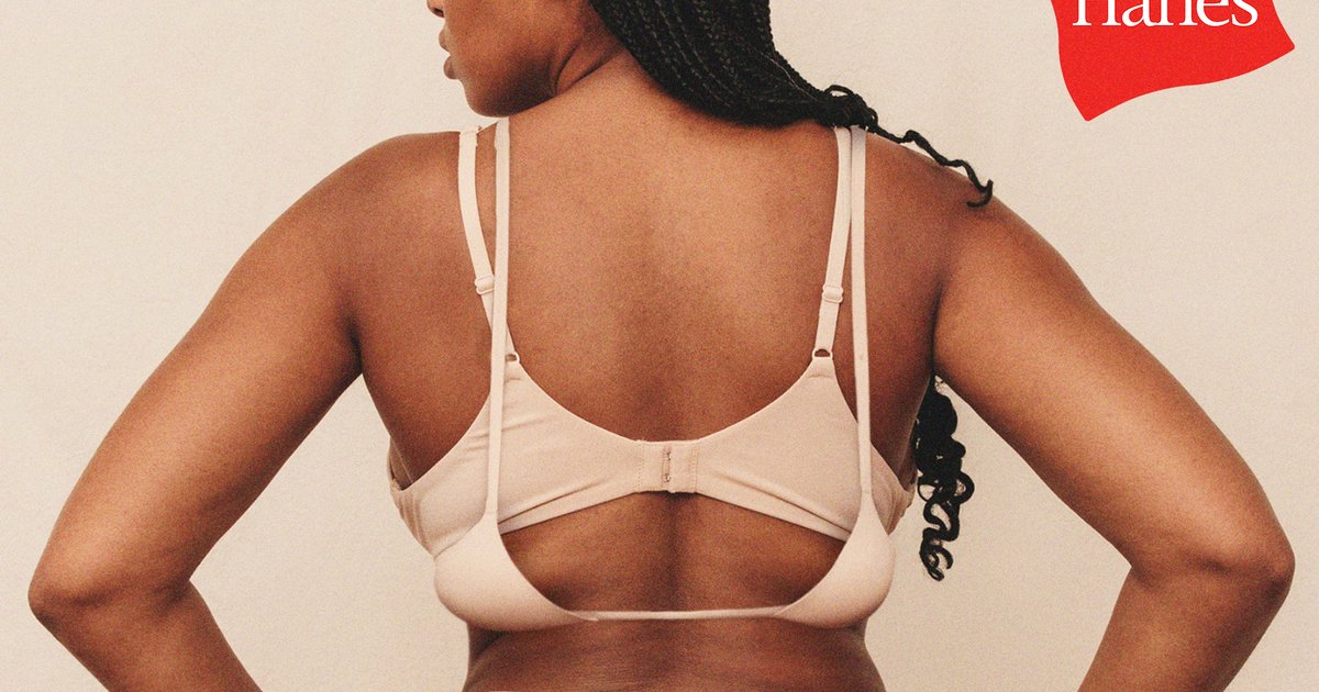 q1.jpg?resize=412,275 - Second Bra To Support Shapely Rolls Formed By Regular Bra Is Launched And People Can't Stop Talking About It