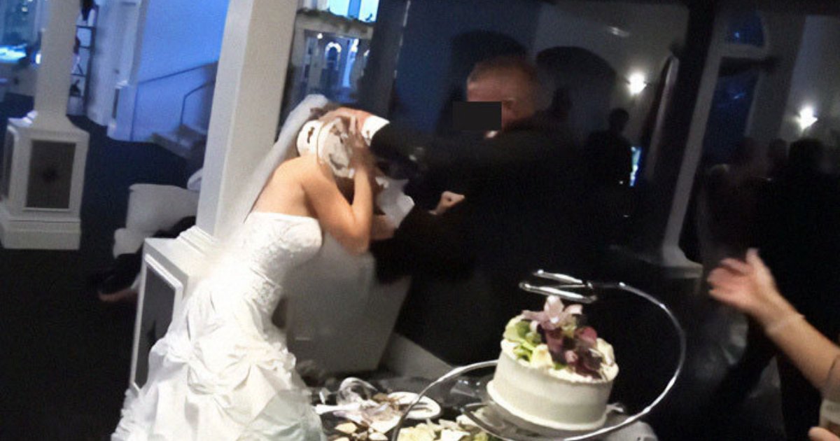 q8 5.png?resize=1200,630 - Couple Sets New Record For 'Fastest' Divorce After Family Feud Erupts At Wedding Over Bride's 'Wedding Song' Selection