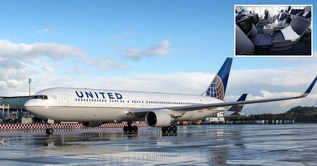 q3.jpg?resize=412,275 - "I Couldn't Move Him, He Did It While Others Were Sleeping"- Female Passenger Accuses Man Of Overnight Assault On United Airlines Flight