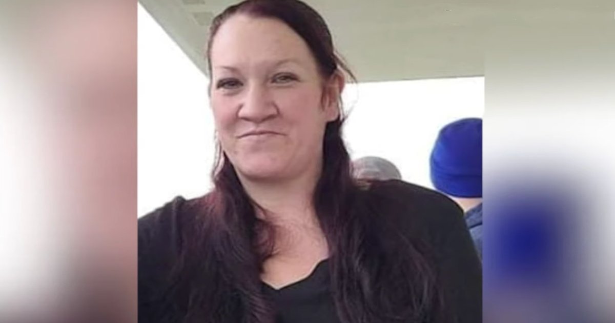 q7 12.jpg?resize=1200,630 - Victim Of Deadly California Bus Shooting Identified As 'Loving' Single Mother