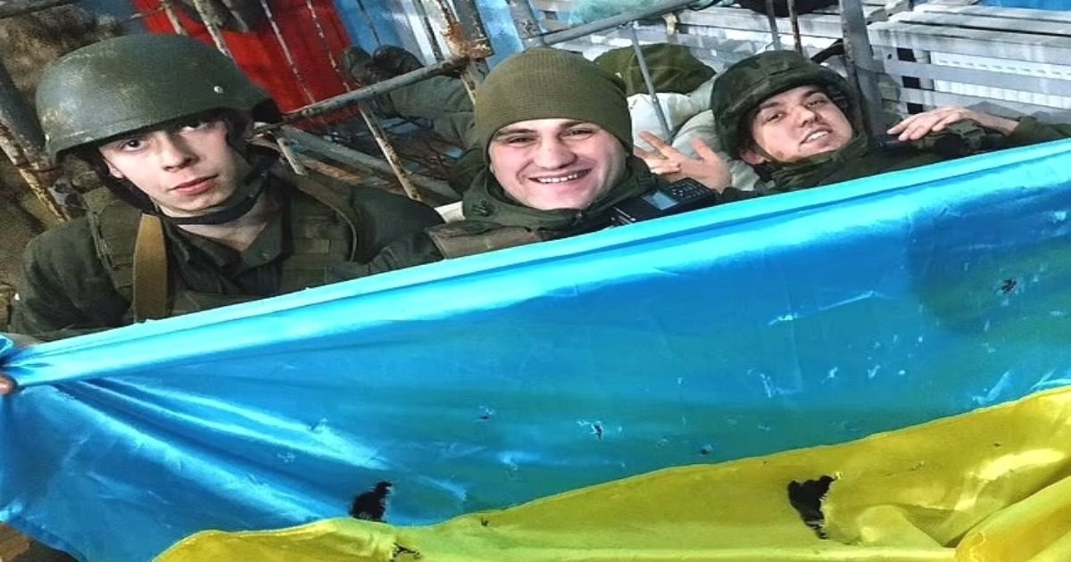untitled design 44 1.jpg?resize=412,275 - BREAKING: Ukraine RETAKES Kyiv Airport After It Was Occupied By Russian Special Forces