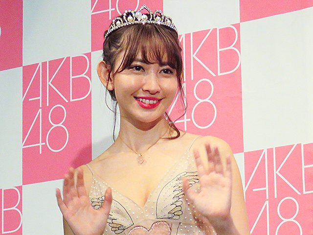 元AKB48北原里英、小嶋陽菜、高橋みなみが3ショット ネットは小嶋の激変に驚き｜ニフティニュース