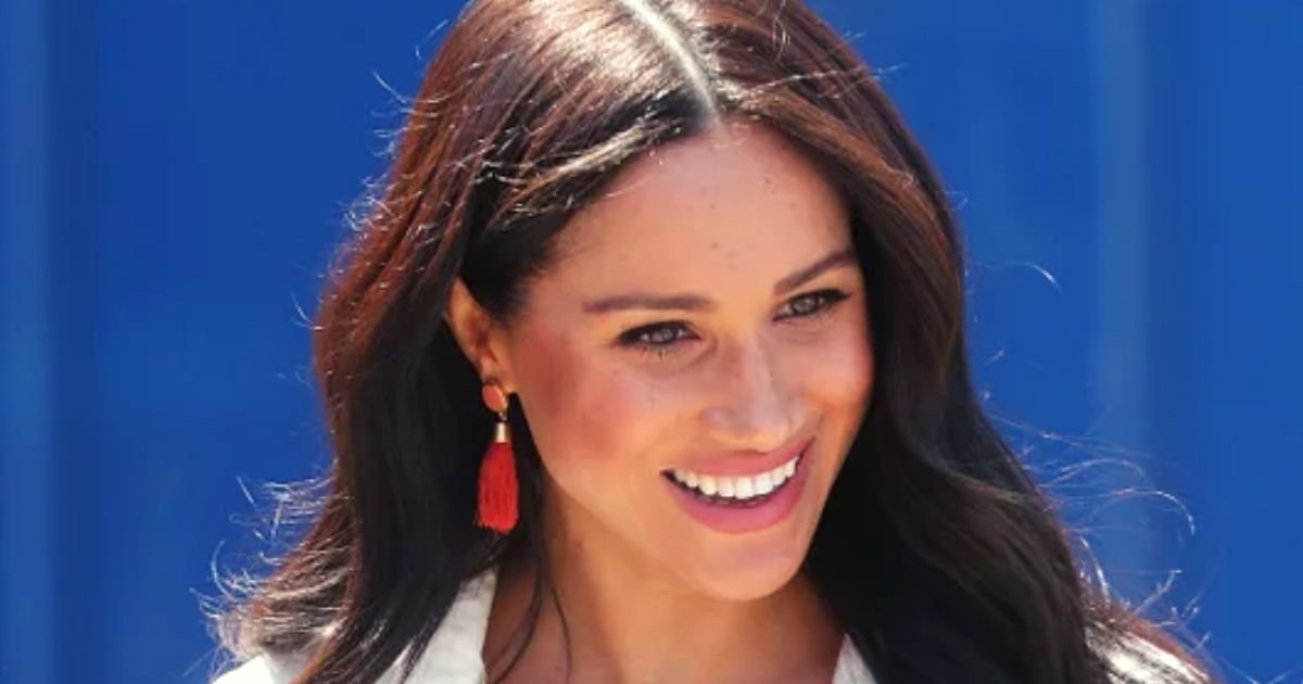 meghan4.jpg?resize=300,169 - JUST IN: Meghan Markle's Heartbreak After The Tragic Death Of Her Beloved Friend Who Introduced Her To An Animal Shelter