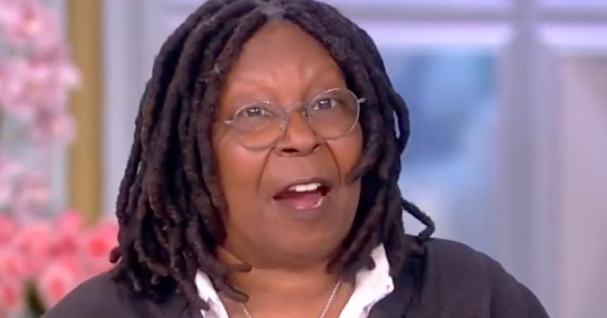 q4 11.png?resize=412,275 - BREAKING: 'The View' Fans Demand Whoopi Goldberg Be FIRED IMMEDIATELY For Going 'Nuts' While Live On Air