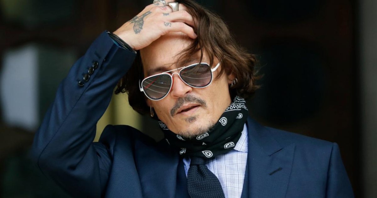 q5 5 1.png?resize=1200,630 - JUST IN: Johnny Depp Issues WARNING To Fans As His Presence On Social Media Grows