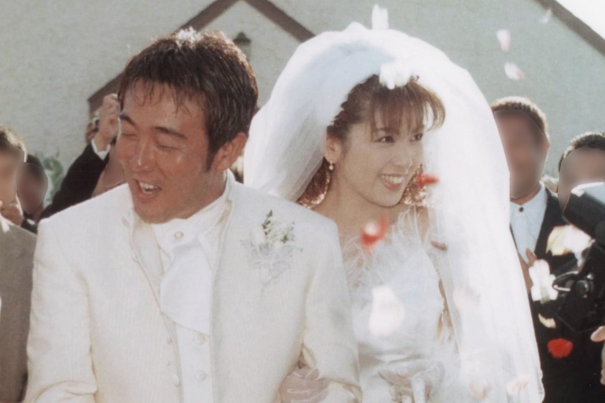 飯島直子が熟年離婚、2年前に夫の不倫報道 今年8月には母との別れも｜NEWSポストセブン