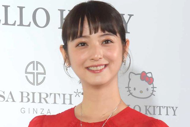 佐々木希、ランチにまさかの“二郎系ラーメン” 「嘘でしょ？」「意外！」と仰天の声（ENCOUNT） - Yahoo!ニュース