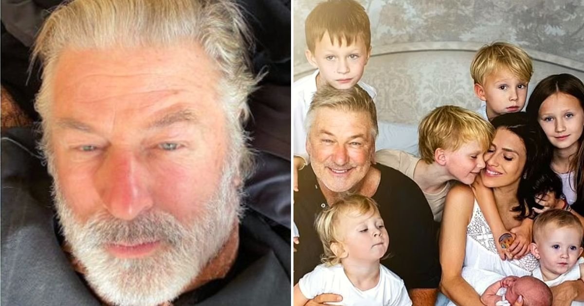 hilaria5.jpg?fit=1024%2C538&ssl=1&strip=all - Alec And Hilaria Baldwin Share First Family Portrait With Their SEVEN Children As Actor Faces Criminal Charges