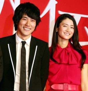 松ケン＆小雪結婚 交際２年８歳姉さん - 芸能ニュース : nikkansports.com