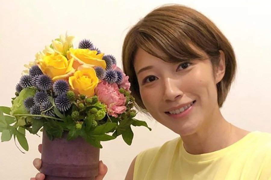 狩野舞子、木村沙織と「美人キャスター風」2Sに「元宝塚トップスター？」「スタイル抜群」 | ENCOUNT